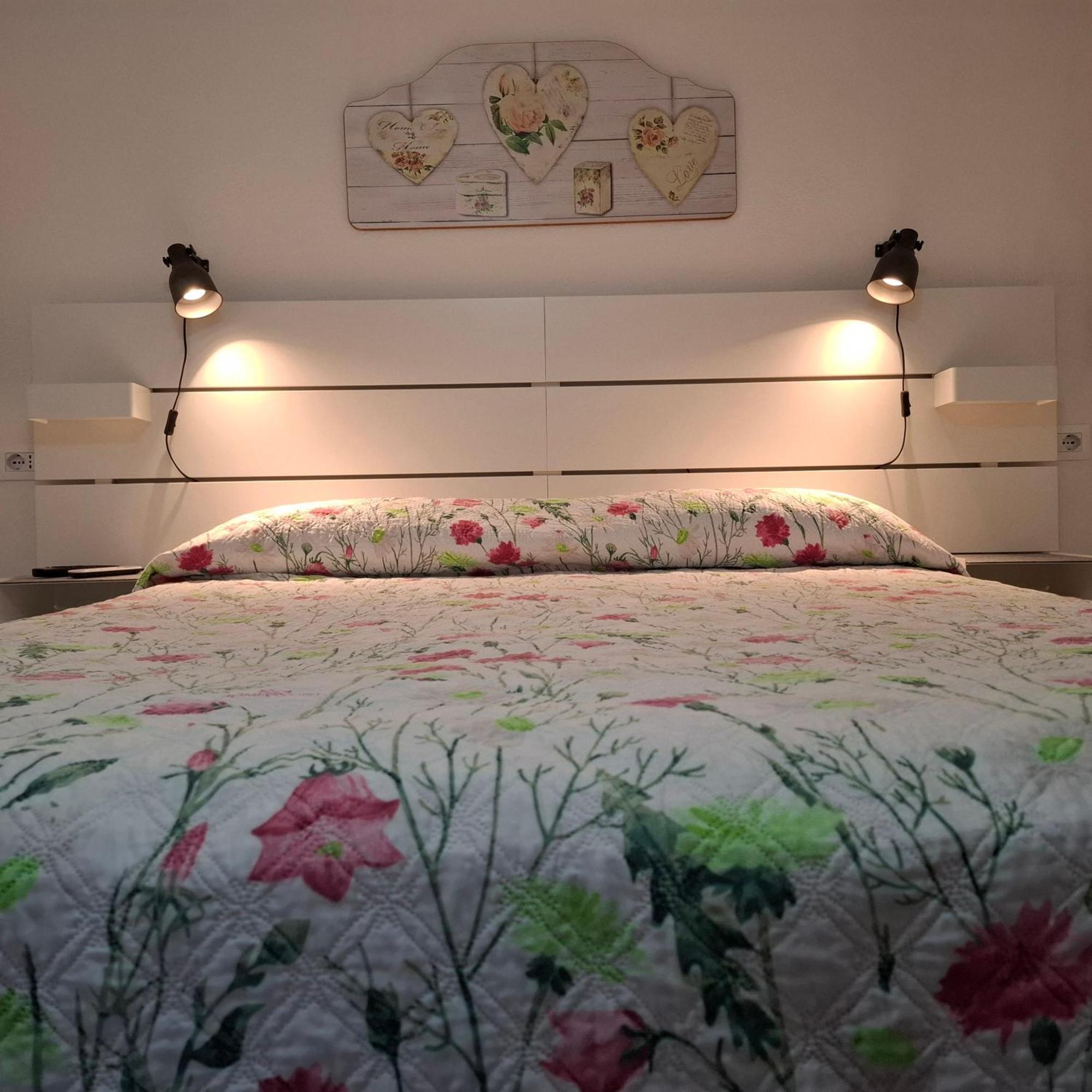 Phiniscollis B&B Ла-Калетта Экстерьер фото